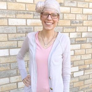 Meet your Posher, Cara